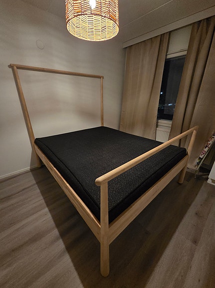 Ikea sänky