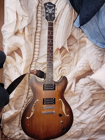 Ibanez as53 puoliakustinen sähkökitara