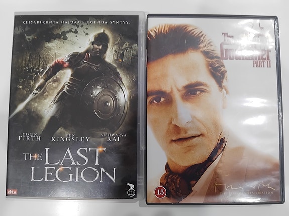 DVD elokuvia kummisetä / Pirates of Caribean / Matrix / Avengers