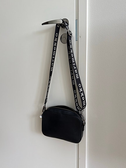 Marimekko musta Gratha laukku