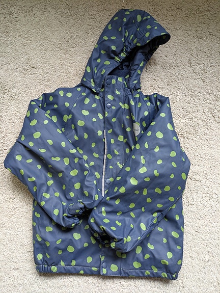 Jonathan tikkivuorellinen sadetakki 140
