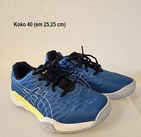 Sisäpelikengät ASICS koko 40
