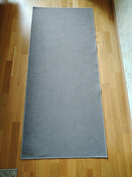 Harmaa kumimatto