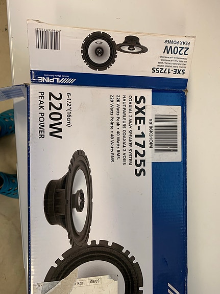 Alpine SXE-1725S 16,5 cm kaiutin 220W