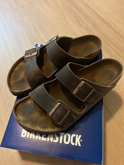 Birkenstock unisex sandaalit Arizona Regular Leather Habana