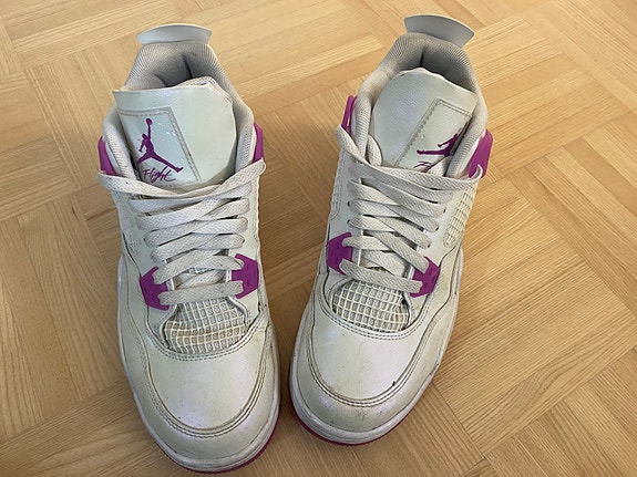 Air Jordan 4 tennarit koko 38,5