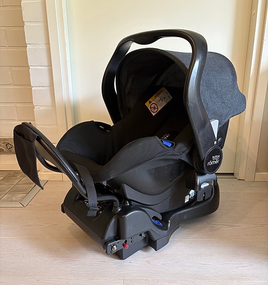 Britax Römer turvakaukalo