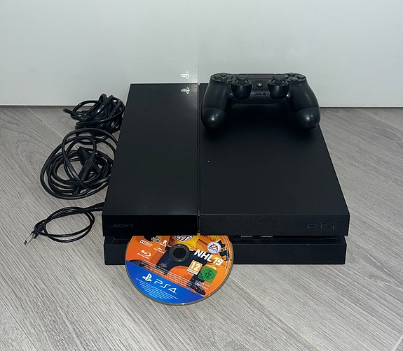 Playstation 4 500gb + ohjain + peli + johdot