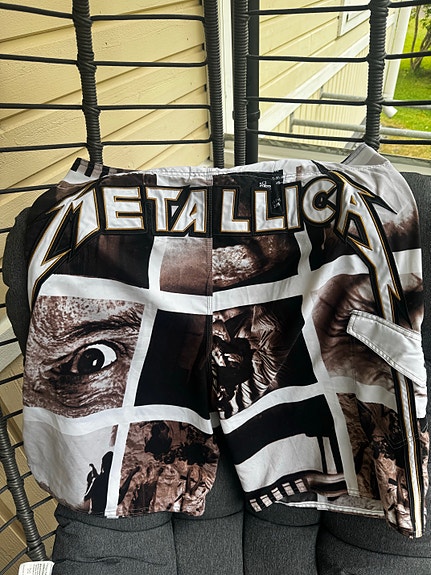 Billabong Metallica shortsit