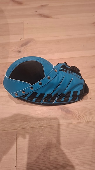 Karhu 80 pesäpalloräpylä - uusi