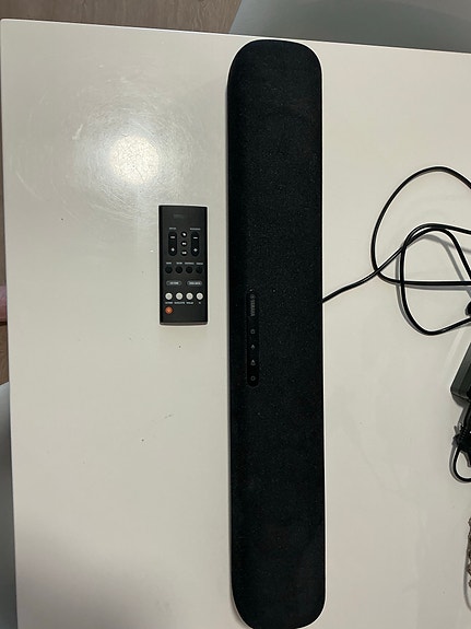 Yamaha ATS-C200 soundbar musta