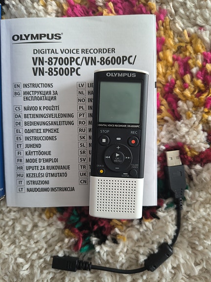 Olympus VN-8500PC digitaalinen sanelin USB-liitännällä