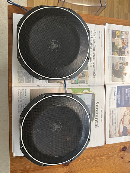 JL Audio 10TW1-4   10" subwooferit 4ohm 2kpl