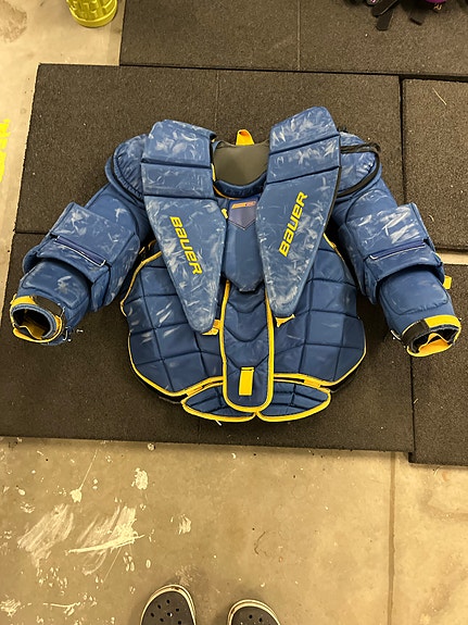 Bauer pro series maalivahdin rintapanssari SR XL