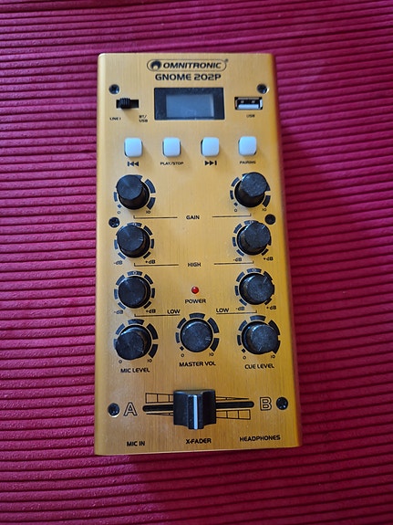 Omnitronic Gnome 202P DJ-mikseri
