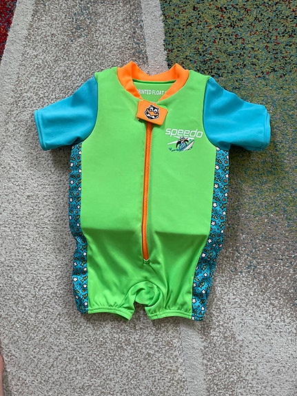 Speedo kelluttava uimapuku