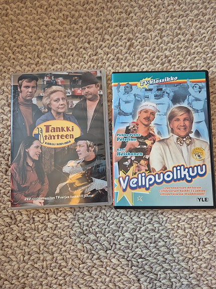Tankki täyteen ja Velipuolikuu DVD:t