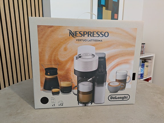 Nespresso Vertuo Lattissima -kahvikone