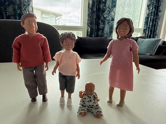 Lundby nukkekodin nuket