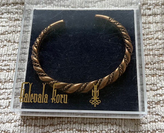 Kalevala koru, Halikon lampolan kierrerannekoru