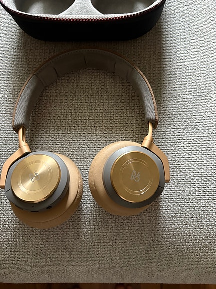 Bang & Olufsen H9 3RD GEN