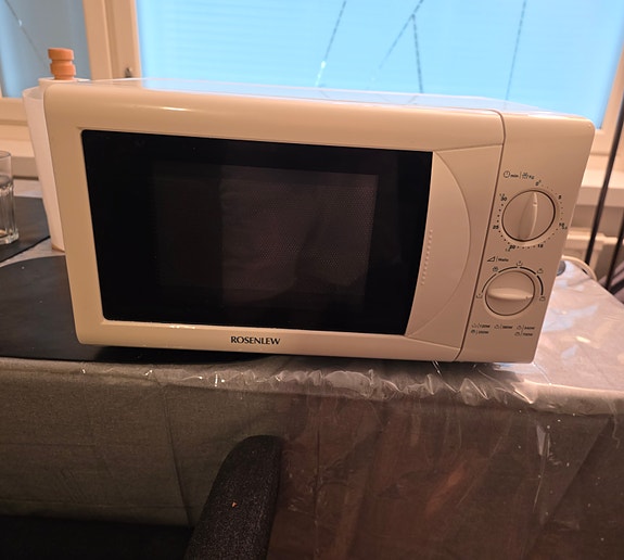 Rosenlew mikroaaltouuni 700w