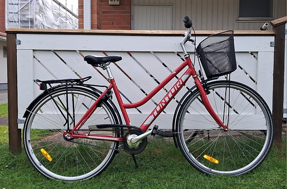 Tunturi 28", 48 cm, 3-vaihteinen