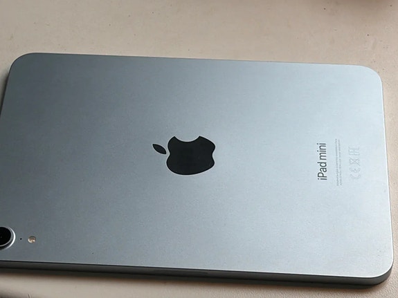 IPad Mini 7 A17 Pro 128GB Wifi - TAKUU 12kk blue