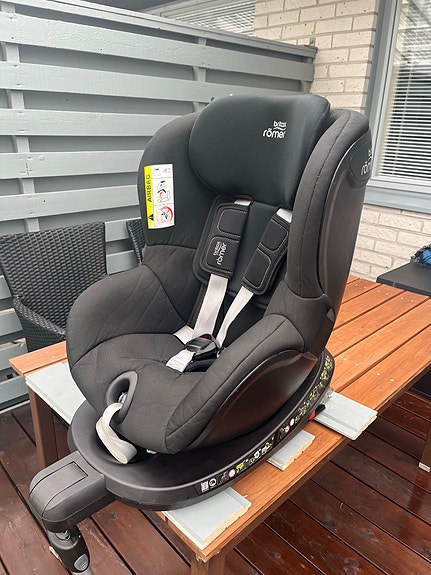 Britax Römer turvaistuin 0-18 kg musta