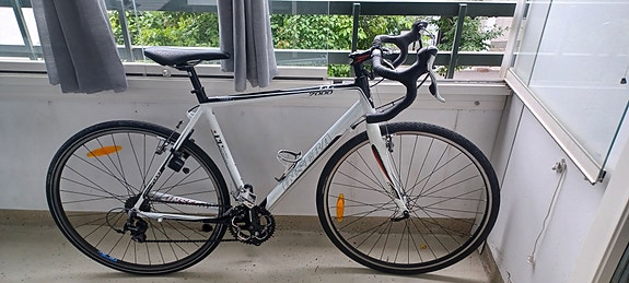 Insera cc7000 cyclocross/ gravel/ maantiepyörä