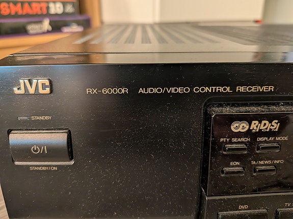JVC RX-6000R stereo-/AV-vahvistin musta