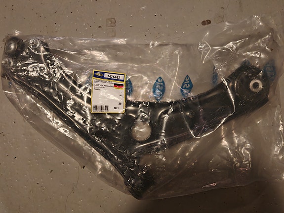 Sasic alatukivarsi (kuljettajan puoli) Skoda/VW/Seat