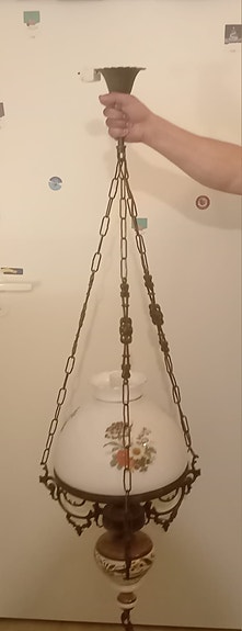 Antiikkinen valaisin