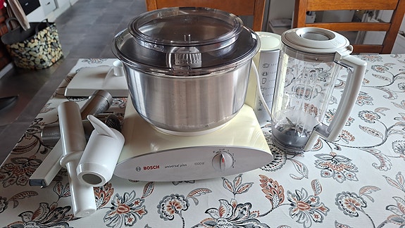 Bosch yleiskone MUM6N23A2