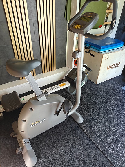 Tunturi F30 kuntopyörä