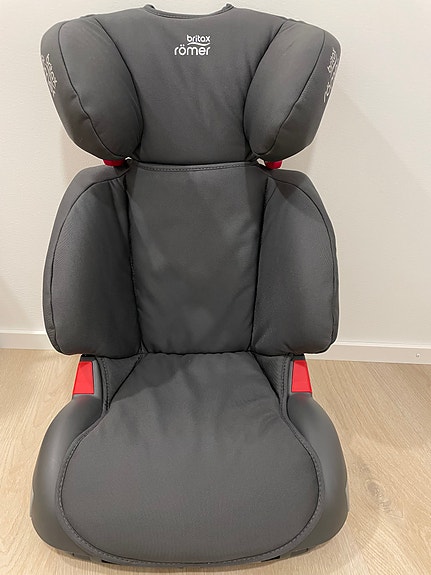 Britax Römer Adventure turvavyöistuin 15–36 kg harmaa