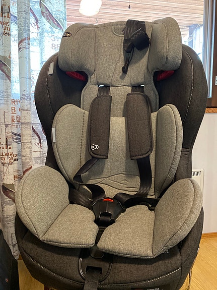 2 kpl Kinderkraft turvaistuimia 9–36 kg, harmaa/musta