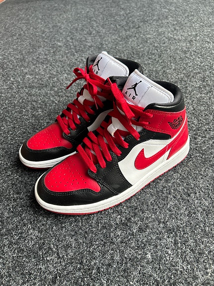 Aidot Air Jordan -kengät, koko 40
