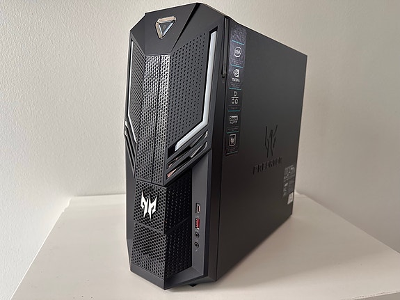 Pelikone / RTX 2060 Super 8GB / i5 / 16GB / 512GB SSD + 2TB HDD