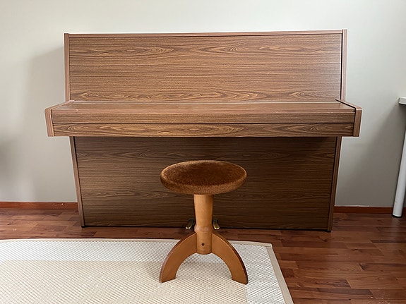 Annetaan piano, Fazer