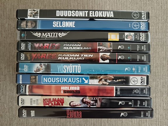 10 kpl kotimaisia DVD-elokuvia