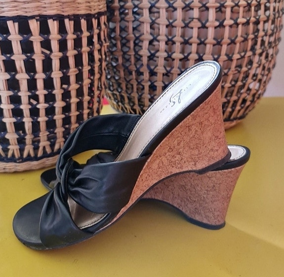 Sandaalit koko 38/39