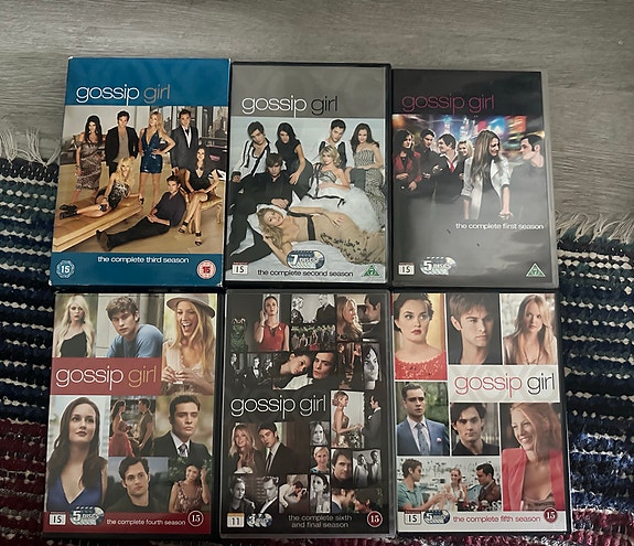 Gossip Girl kaudet 1–6 DVD-boksi