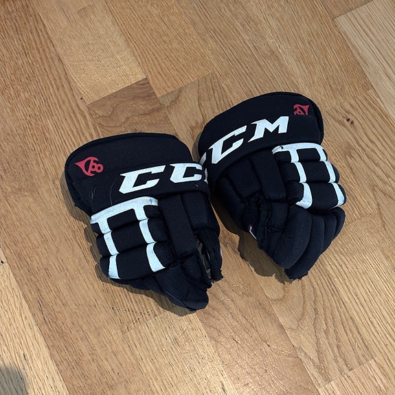 CCM jääkiekkohanskat yth M