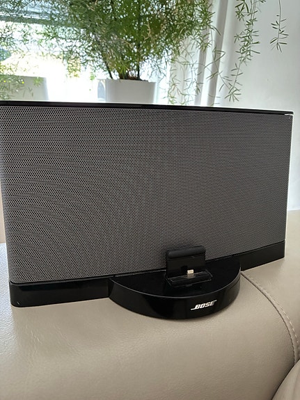 Bose kaiutin SoundDock series 3