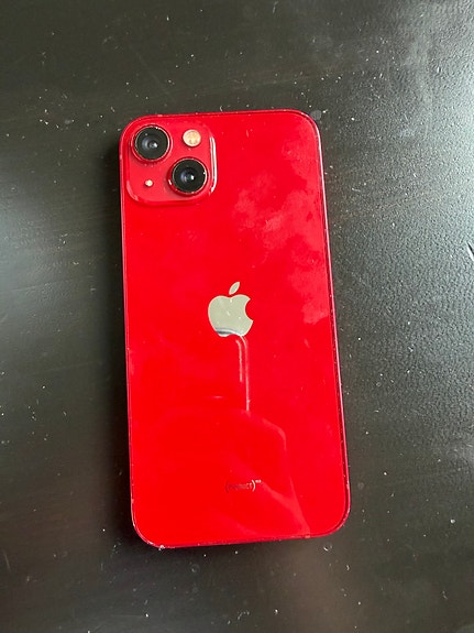 Apple iPhone 13
