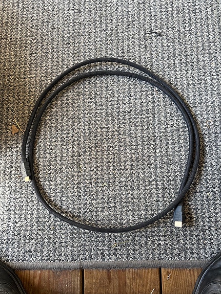 HDMI-kaapeli