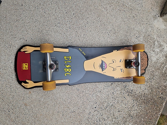 GLOBE Butthead longboard