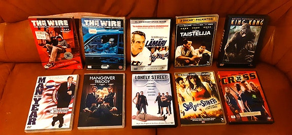 Dvd-Elokuvia Lämäri The Wire King Kong Braveheart Moneyball Merilinja yms