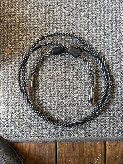 HDMI-kaapeli